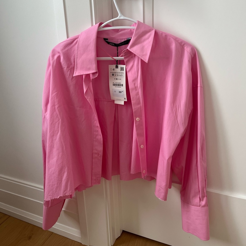 Zara cropped pink button up size M